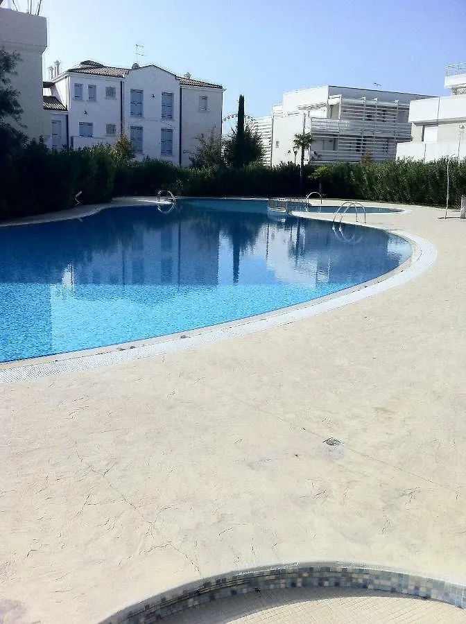 Wave Village Lido di Jesolo Apartment