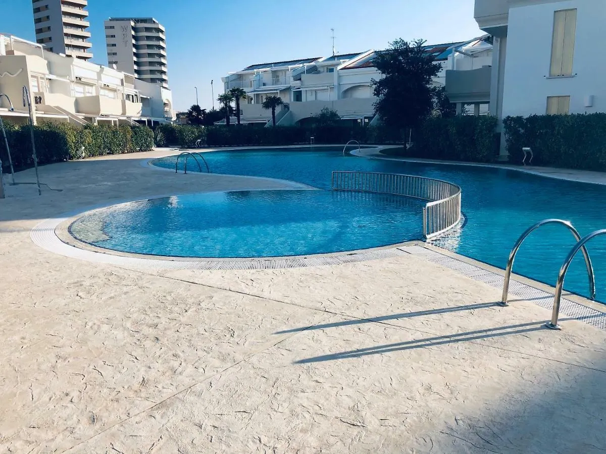 Apartment Wave Village Lido di Jesolo